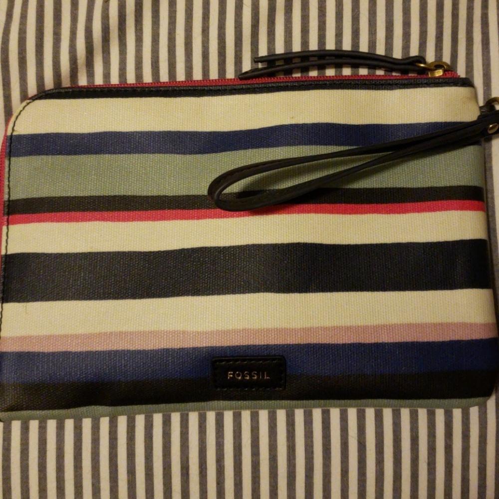 Fossil Eliza wristlet